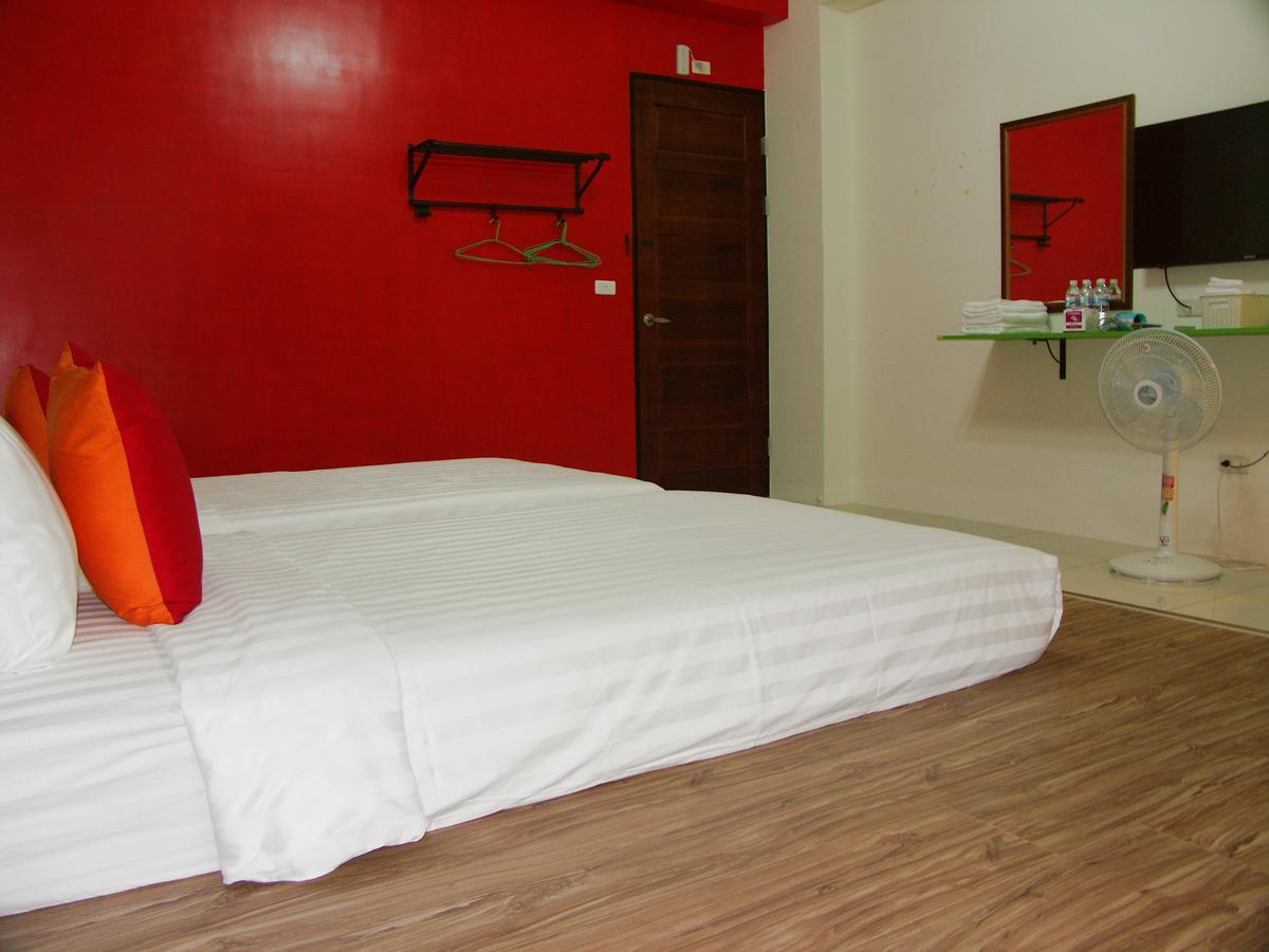 I Star Bed And Breakfast Taitung ภายนอก รูปภาพ