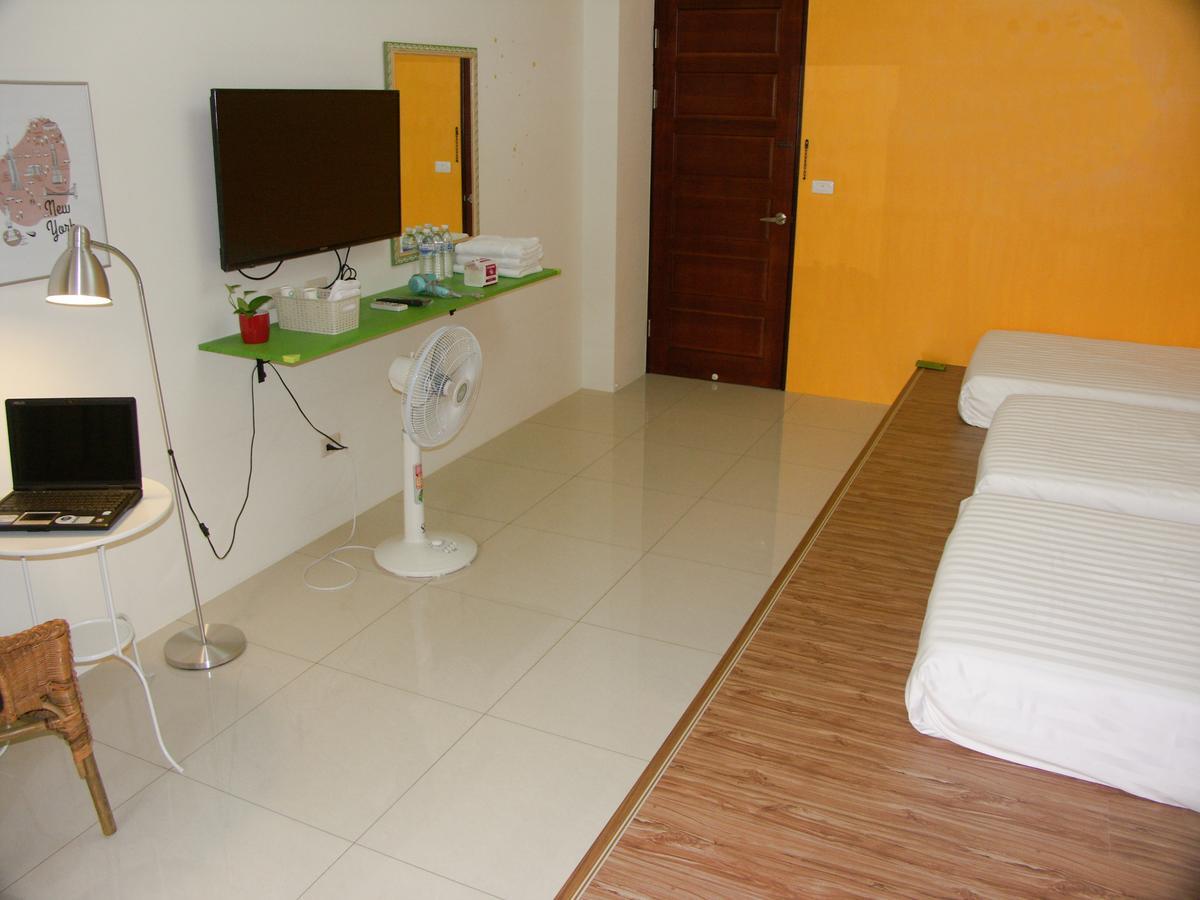 I Star Bed And Breakfast Taitung ภายนอก รูปภาพ