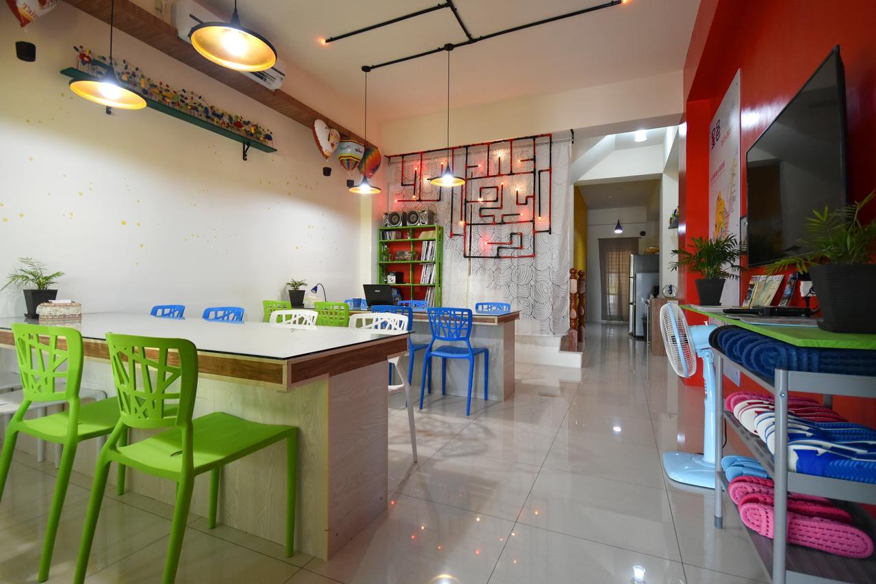I Star Bed And Breakfast Taitung ภายนอก รูปภาพ